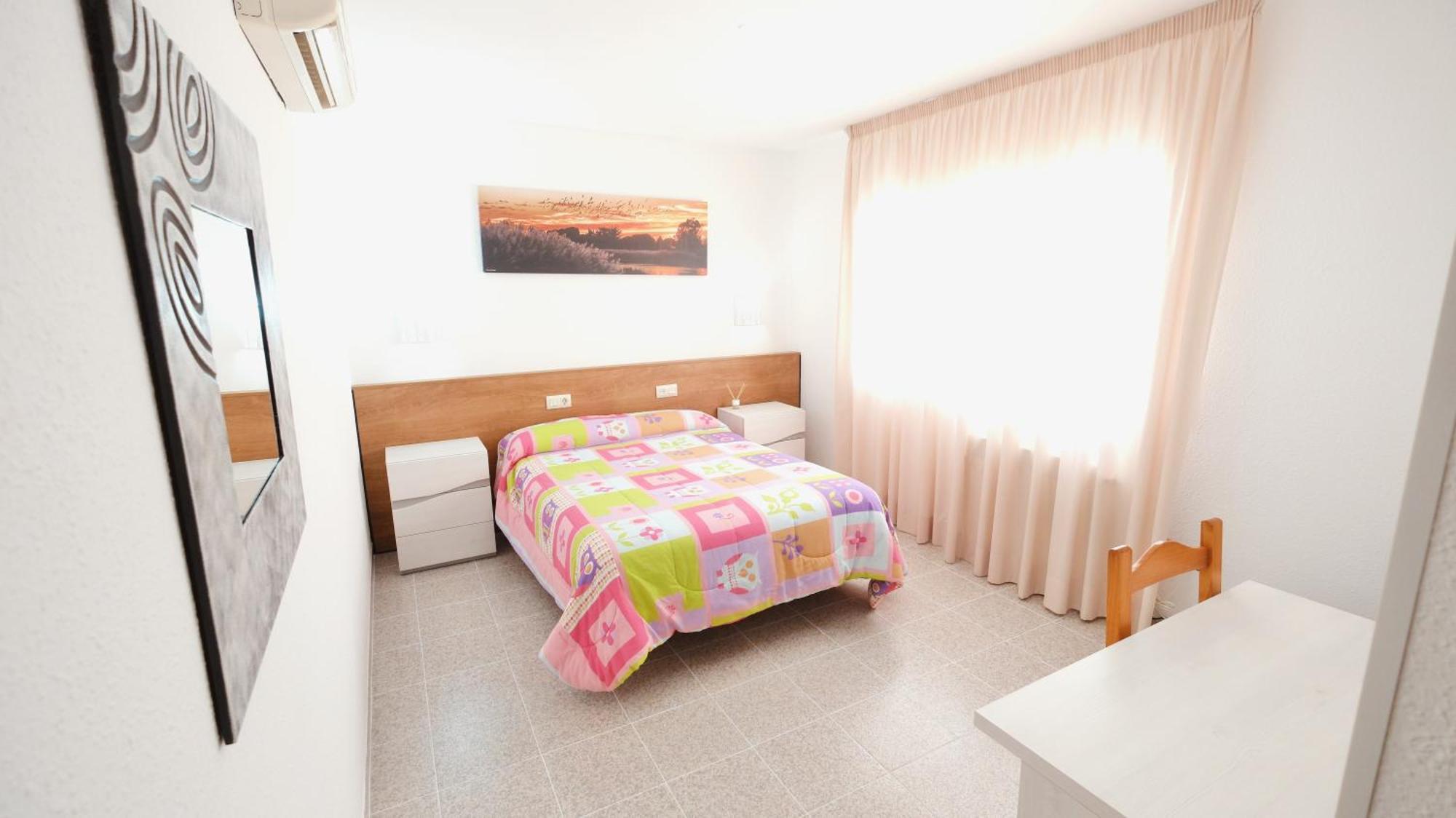 Hotel Paradis Torredembarra Luaran gambar